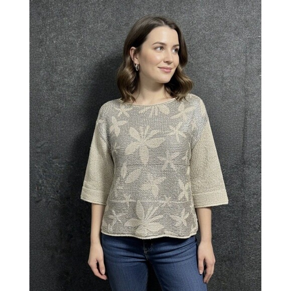 D. EXTERIOR Made in Italy Silver Metallic Floral Sparkle Knit Top Sweater Size M - Picture 1 of 12